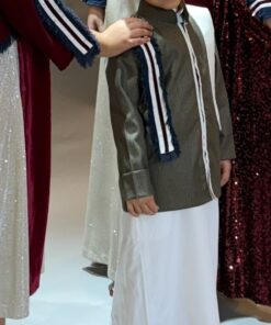 Alternative view of Boys 4